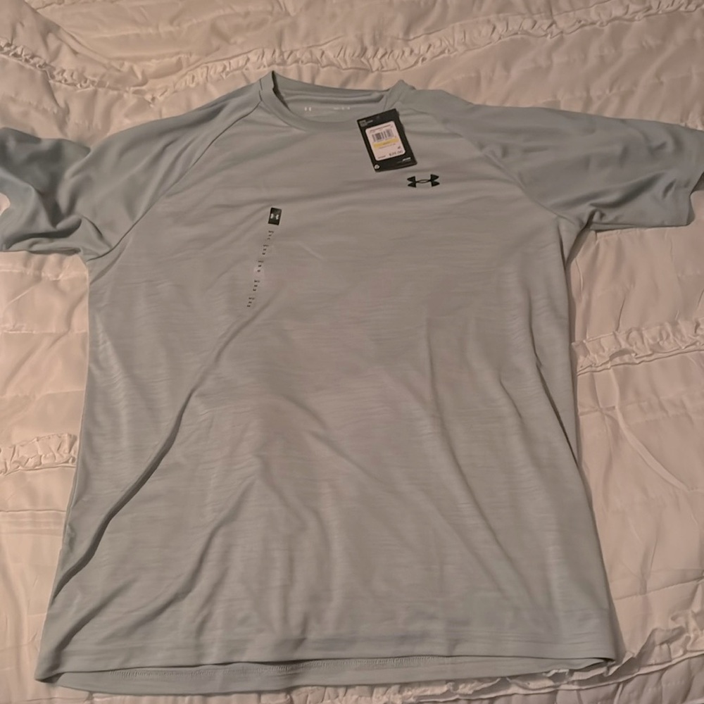 Men’s short sleeve T shirt